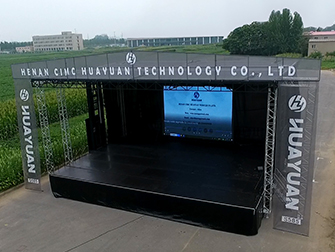 15.3m mobile stage trailer with remote control hydraulic setup